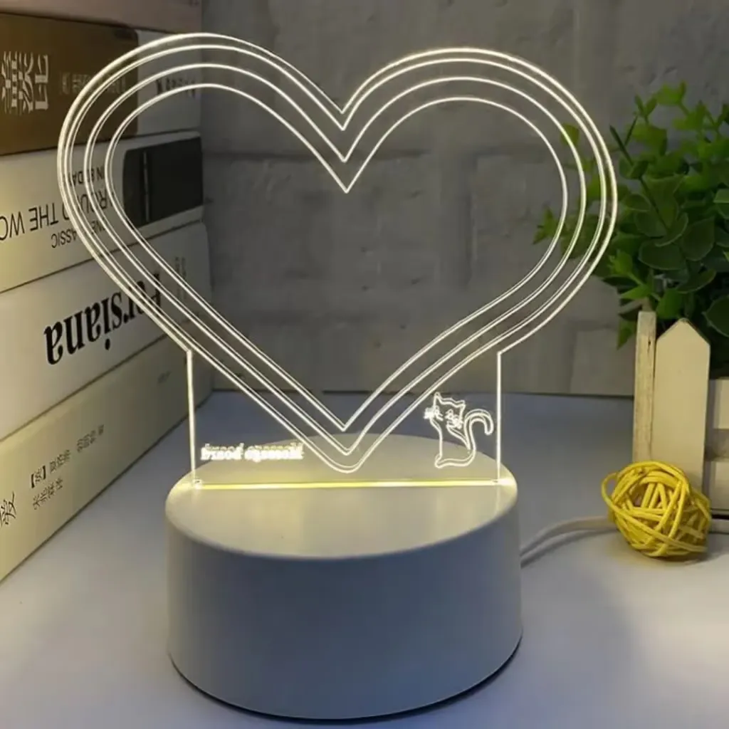 3D LED Pisajuća Lampa Slojevito Srce sa Macom